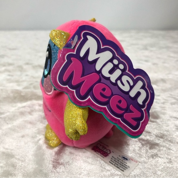 Mushmeez Pink Owl Squeezy Squishy Moldable stuffed animal plush toy - Picture 2 of 8